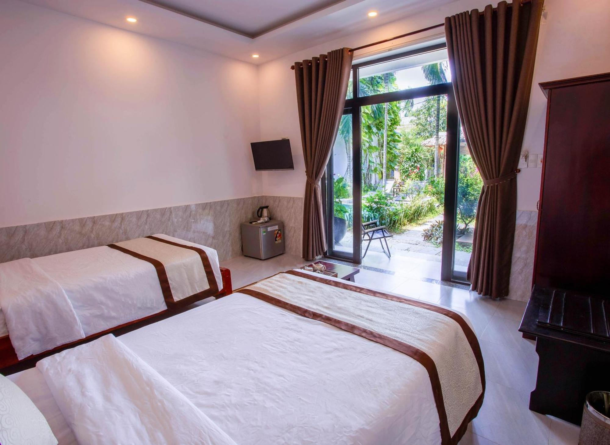 Khách sạn Vườn Cổ Tích